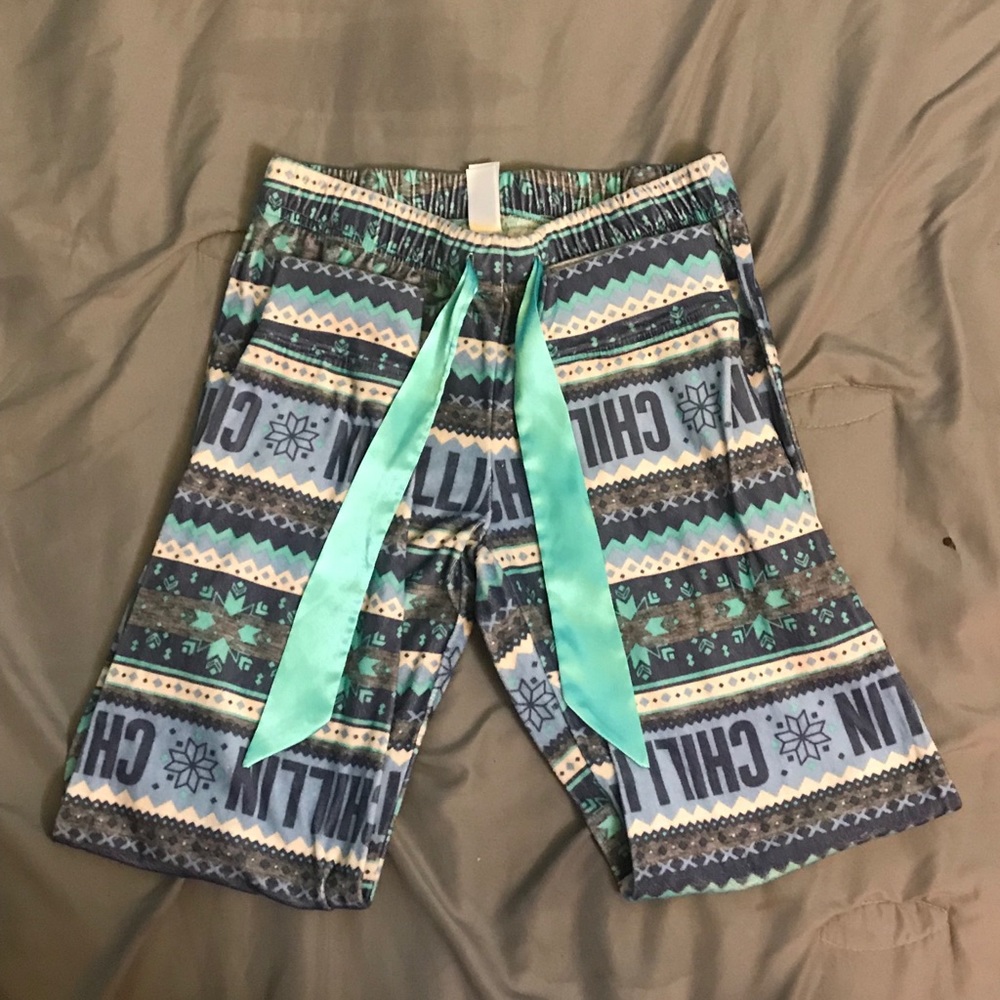 Blue and Grey ‘CHILLIN’ pj pants!